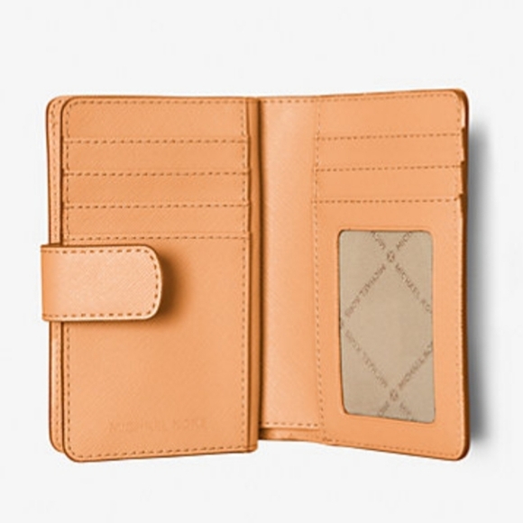 Michael Kors Medium Cross Grain Leather Wallet: Cider, 5.25×3.5×1.25, NWT - Picture 3 of 4